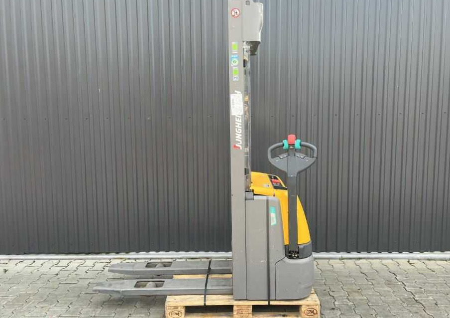 Jungheinrich EJC112 - Apilador: foto 2 Jungheinrich EJC112 - Apilador: foto 2