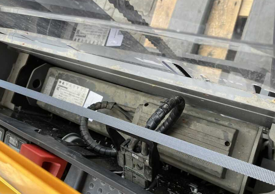 Jungheinrich EJC112 - Apilador: foto 5 Jungheinrich EJC112 - Apilador: foto 5