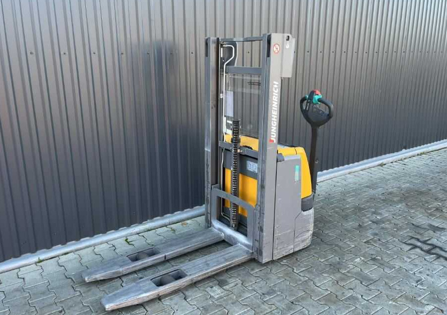 Jungheinrich EJC112 - Apilador: foto 1 Jungheinrich EJC112 - Apilador: foto 1