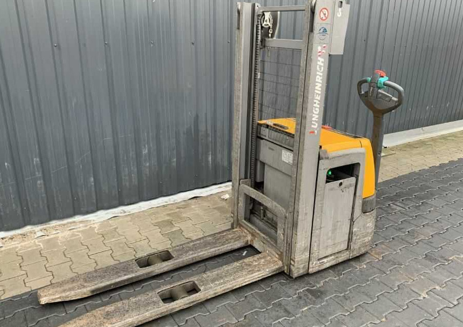 Jungheinrich EJC214 - Apilador: foto 1 Jungheinrich EJC214 - Apilador: foto 1