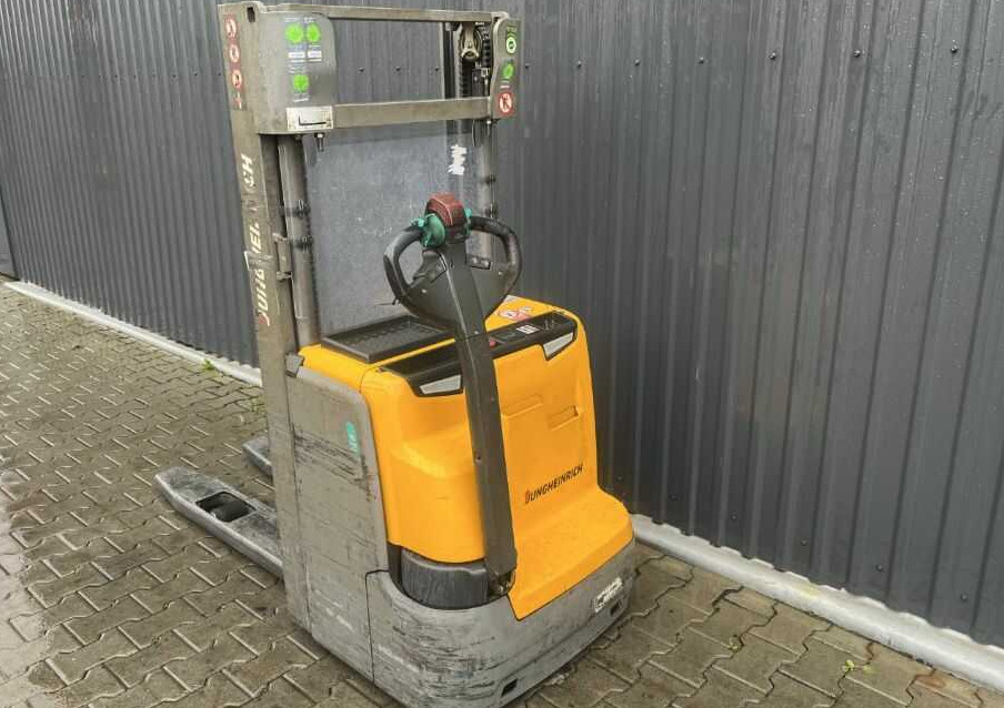 Jungheinrich EJC216 - Apilador: foto 3 Jungheinrich EJC216 - Apilador: foto 3