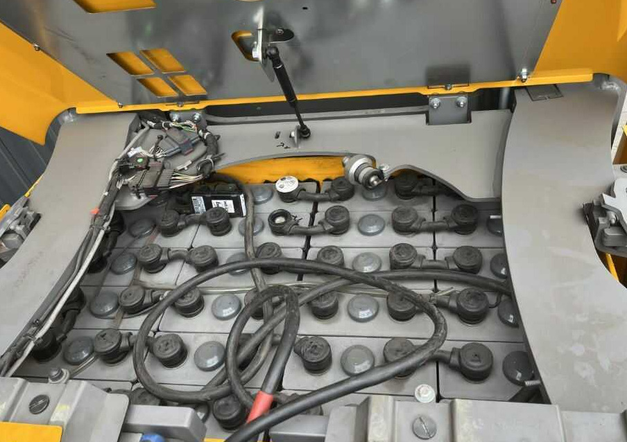 Jungheinrich EKS312 - Recoge pedidos: foto 4 Jungheinrich EKS312 - Recoge pedidos: foto 4