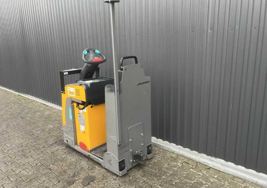 Jungheinrich EZS130 - Remolcadora: foto 3 Jungheinrich EZS130 - Remolcadora: foto 3