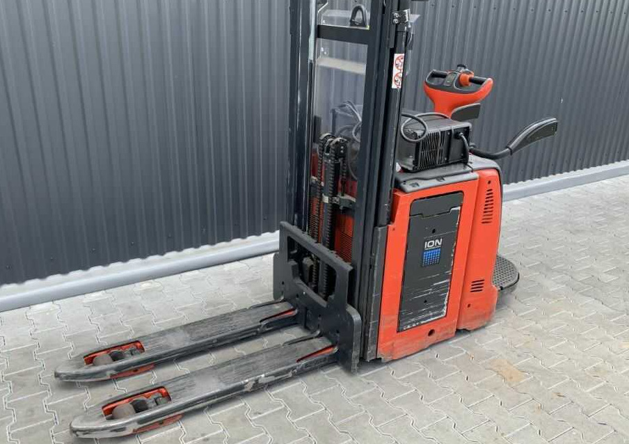 Linde D14AP - Apilador: foto 2 Linde D14AP - Apilador: foto 2