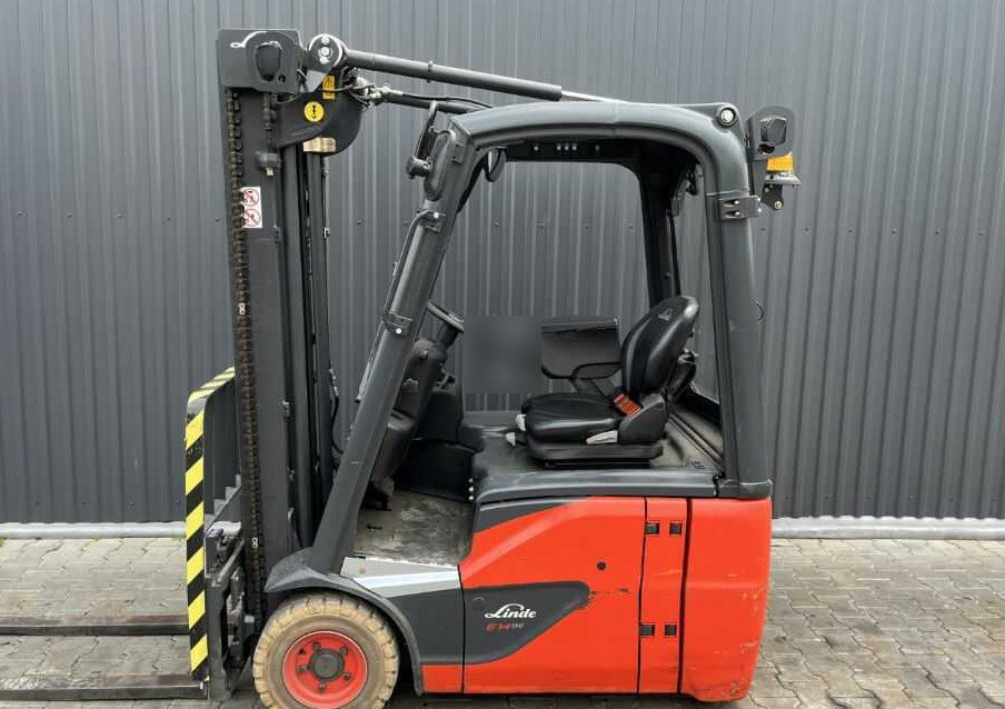 Linde E14-02 - Carretilla elevadora eléctrica: foto 2 Linde E14-02 - Carretilla elevadora eléctrica: foto 2