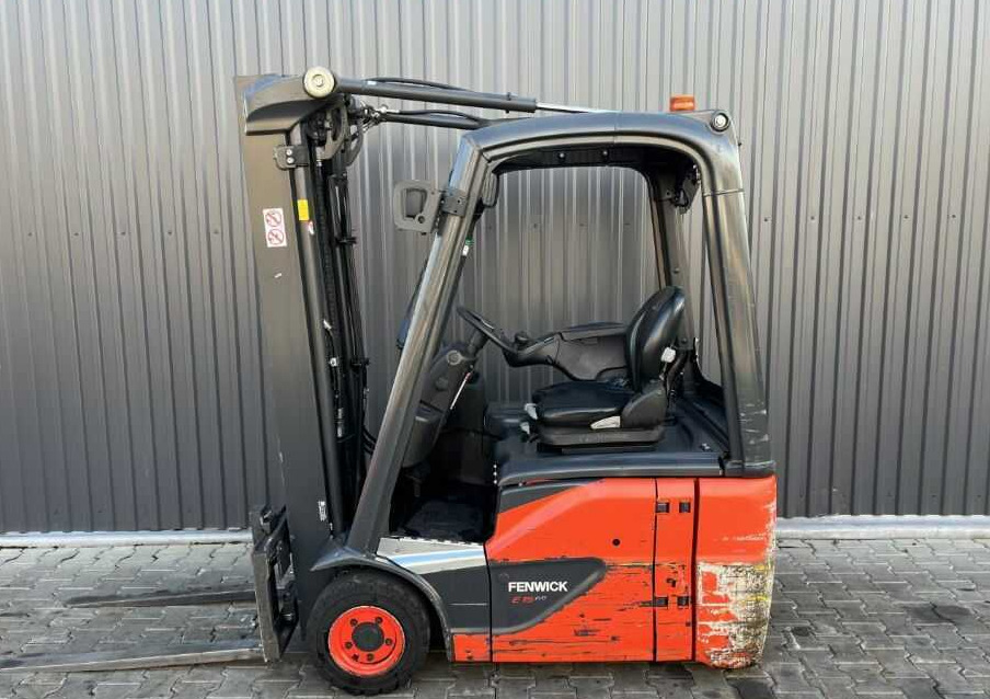 Linde E15-02 - Carretilla elevadora eléctrica: foto 2 Linde E15-02 - Carretilla elevadora eléctrica: foto 2