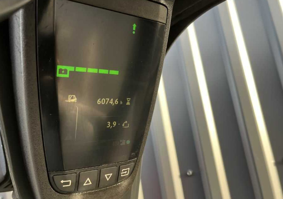 Linde E16-02 - Carretilla elevadora eléctrica: foto 5 Linde E16-02 - Carretilla elevadora eléctrica: foto 5