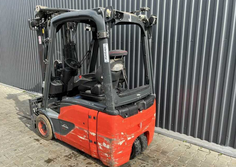 Linde E16-02 - Carretilla elevadora eléctrica: foto 3 Linde E16-02 - Carretilla elevadora eléctrica: foto 3