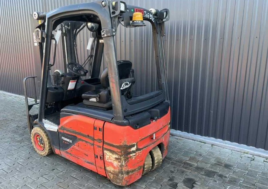 Linde E16-02 - Carretilla elevadora eléctrica: foto 3 Linde E16-02 - Carretilla elevadora eléctrica: foto 3