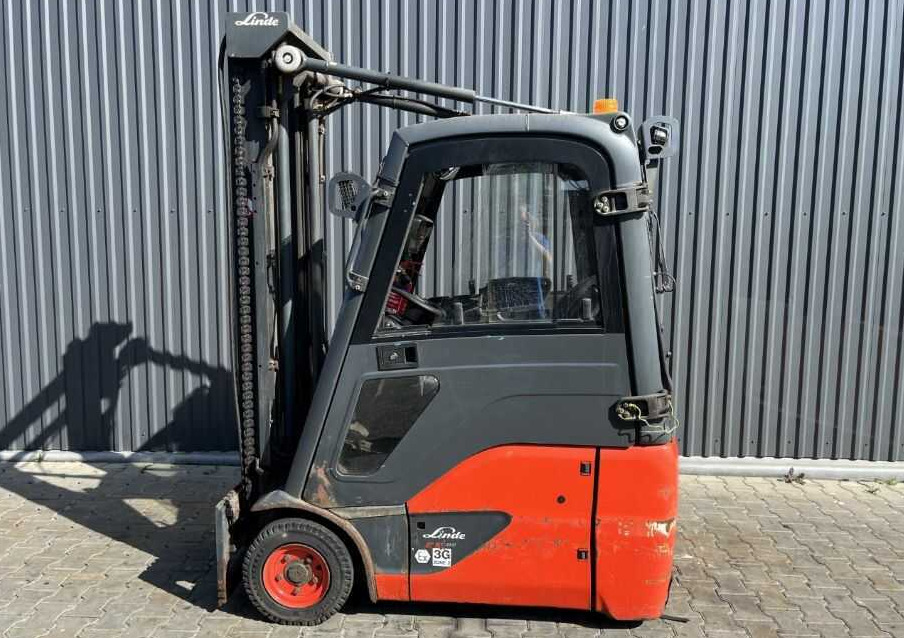 Linde E16C-02 - Carretilla elevadora eléctrica: foto 2 Linde E16C-02 - Carretilla elevadora eléctrica: foto 2
