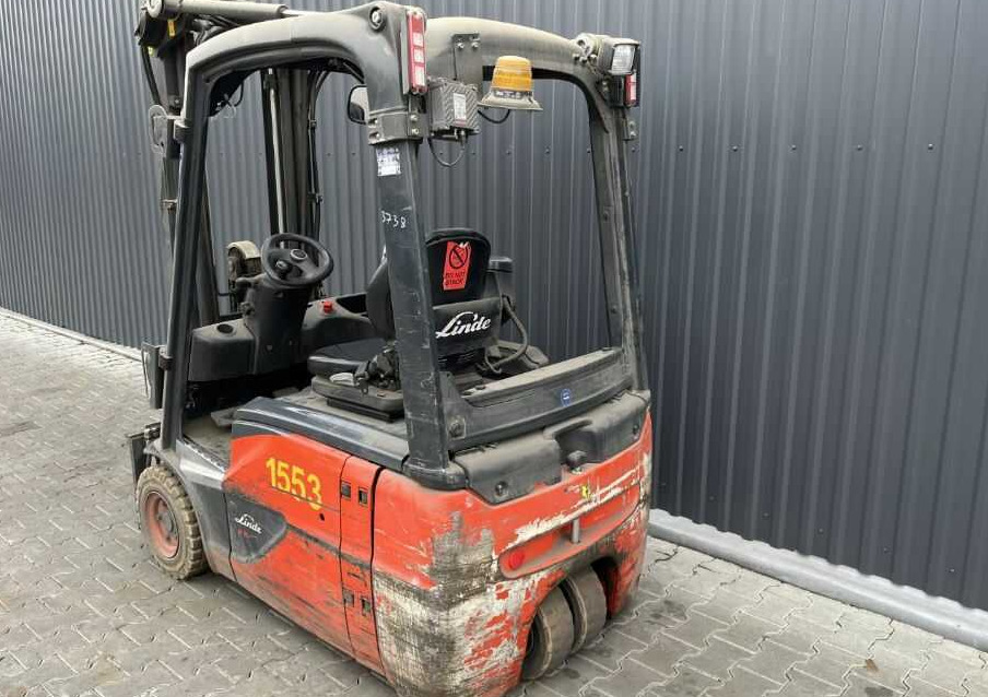 Linde E16C-02 - Carretilla elevadora eléctrica: foto 5 Linde E16C-02 - Carretilla elevadora eléctrica: foto 5