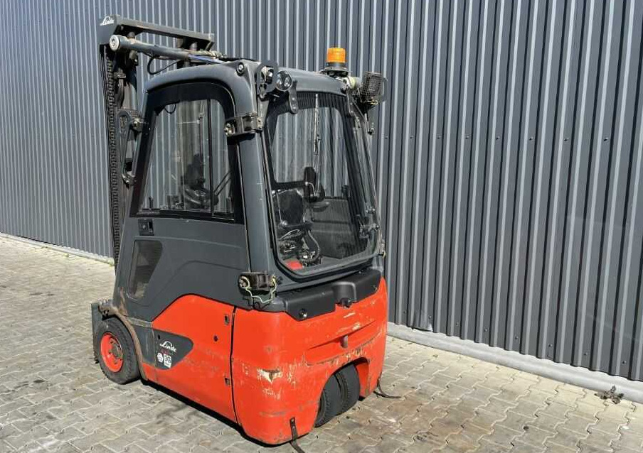 Linde E16C-02 - Carretilla elevadora eléctrica: foto 3 Linde E16C-02 - Carretilla elevadora eléctrica: foto 3