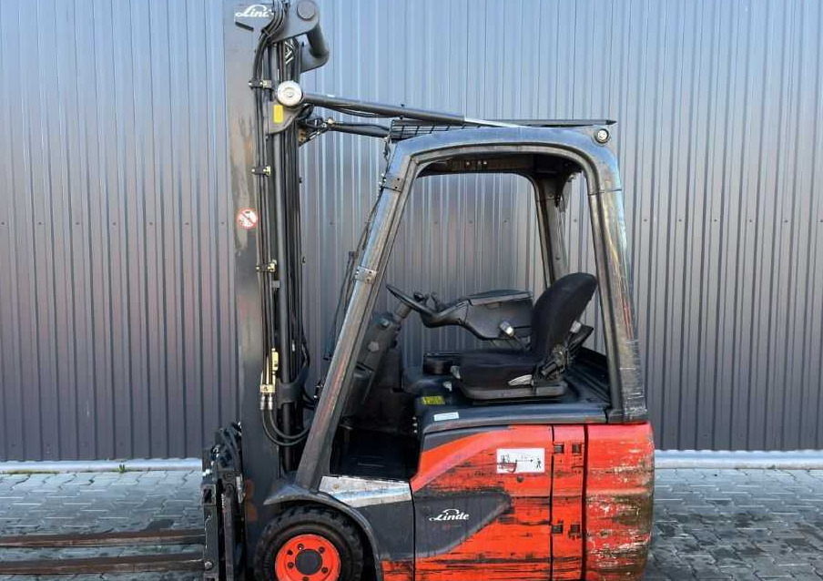 Linde E16C-02 - Carretilla elevadora eléctrica: foto 2 Linde E16C-02 - Carretilla elevadora eléctrica: foto 2
