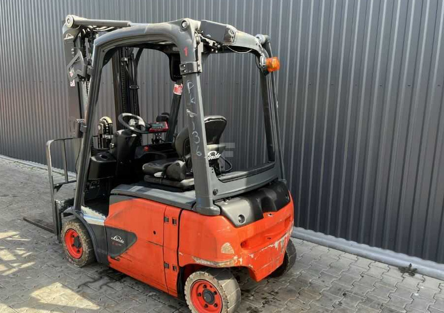 Linde E16P-02 - Carretilla elevadora eléctrica: foto 3 Linde E16P-02 - Carretilla elevadora eléctrica: foto 3
