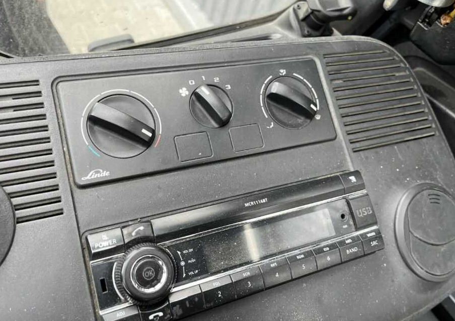 Linde E40/600HL - Carretilla elevadora eléctrica: foto 4 Linde E40/600HL - Carretilla elevadora eléctrica: foto 4