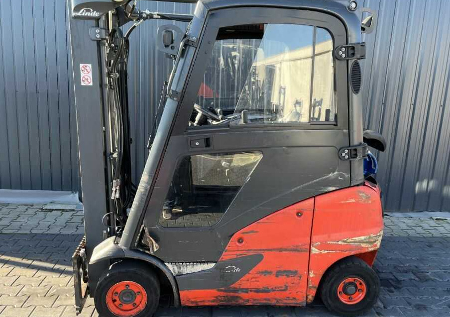 Linde H18T-01 - Carretilla elevadora de gas: foto 2 Linde H18T-01 - Carretilla elevadora de gas: foto 2