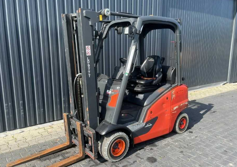 Linde H20T-01 - Carretilla elevadora de gas: foto 1 Linde H20T-01 - Carretilla elevadora de gas: foto 1