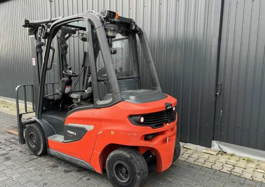 Linde H25D-01 - Carretilla elevadora diésel: foto 3 Linde H25D-01 - Carretilla elevadora diésel: foto 3