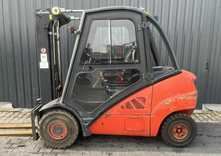 Linde H30D - Carretilla elevadora diésel: foto 2 Linde H30D - Carretilla elevadora diésel: foto 2
