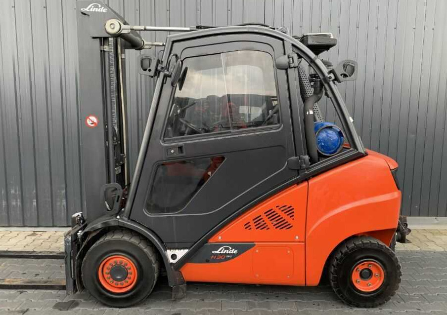 Linde H30T-02 - Carretilla elevadora de gas: foto 2 Linde H30T-02 - Carretilla elevadora de gas: foto 2