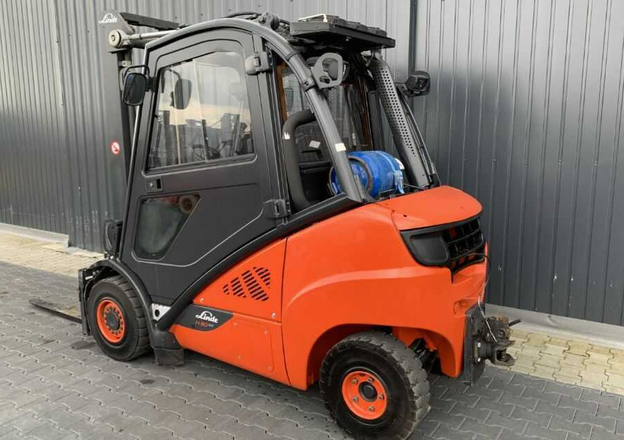 Linde H30T-02 - Carretilla elevadora de gas: foto 3 Linde H30T-02 - Carretilla elevadora de gas: foto 3