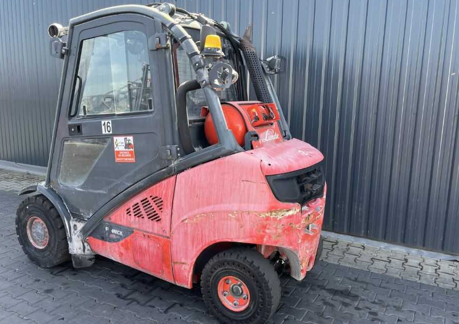 Linde H35T-02 - Carretilla elevadora de gas: foto 3 Linde H35T-02 - Carretilla elevadora de gas: foto 3