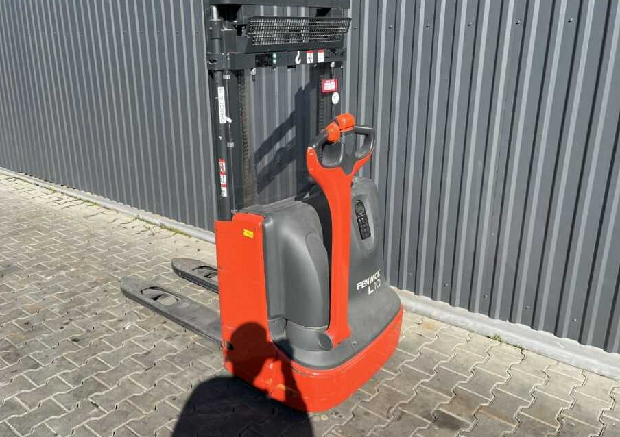 Linde L10B - Apilador: foto 3 Linde L10B - Apilador: foto 3