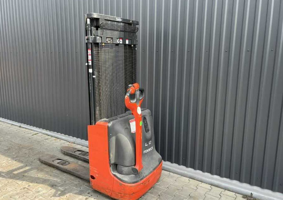 Linde L12 - Apilador: foto 3 Linde L12 - Apilador: foto 3