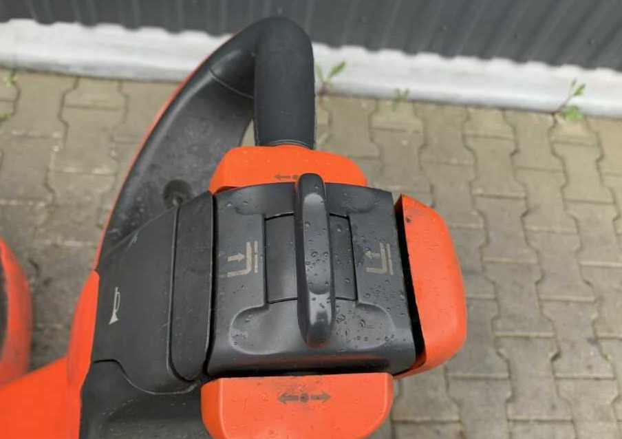 Apilador Linde L16: foto 8 Apilador Linde L16: foto 8