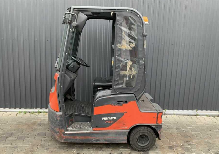 Linde P60 - Remolcadora: foto 2 Linde P60 - Remolcadora: foto 2