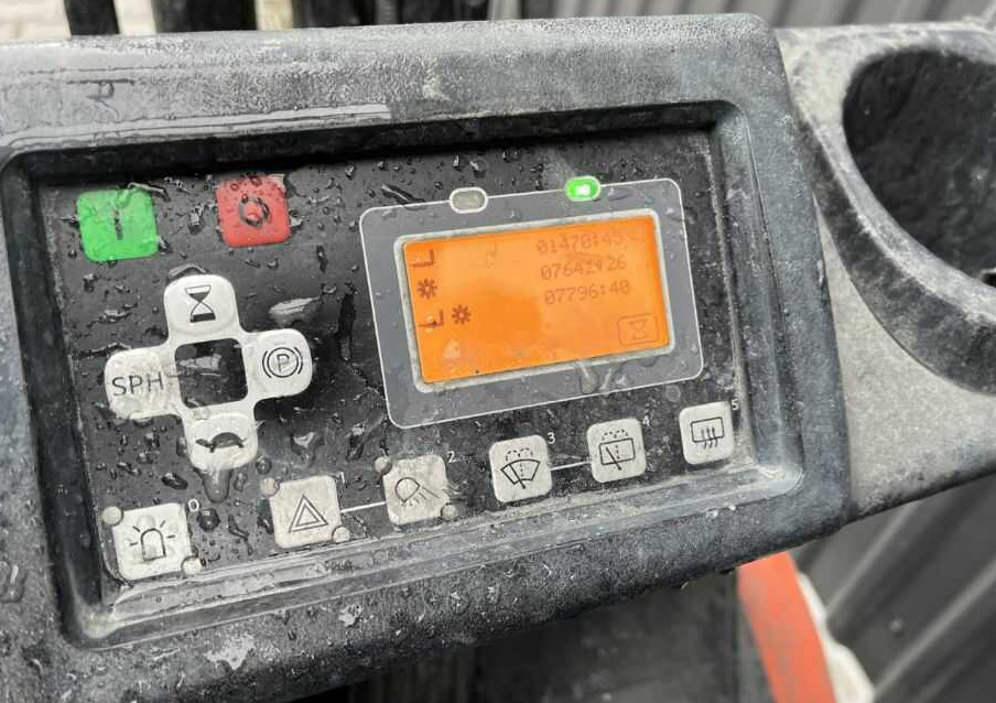 Toyota 8FBE20T - Carretilla elevadora eléctrica: foto 5 Toyota 8FBE20T - Carretilla elevadora eléctrica: foto 5