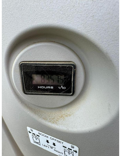 Kobelco SK75 - Miniexcavadora: foto 3 Kobelco SK75 - Miniexcavadora: foto 3