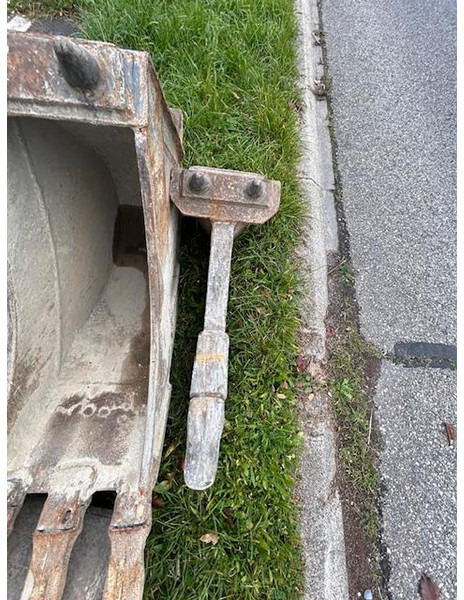 Mecalac 12MXT - Cazo: foto 5 Mecalac 12MXT - Cazo: foto 5