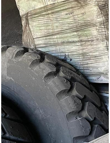 PNEU  - Neumático: foto 1 PNEU  - Neumático: foto 1