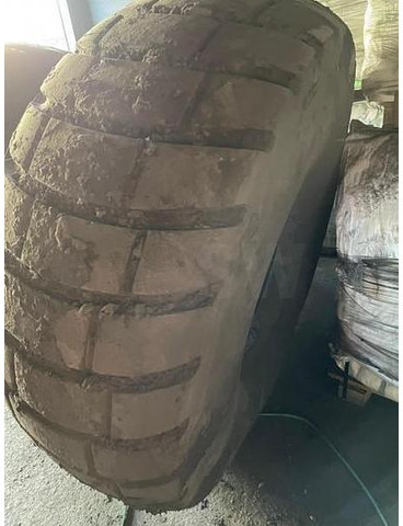 PNEU RECHAPPE  - Neumático: foto 3 PNEU RECHAPPE  - Neumático: foto 3