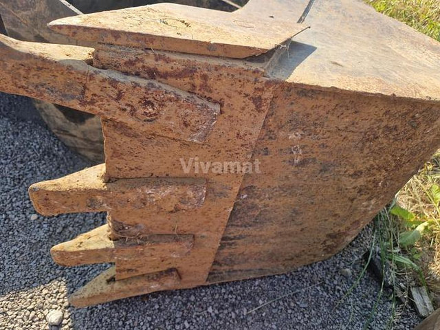 Terex TLB840PS - Cazo: foto 2 Terex TLB840PS - Cazo: foto 2