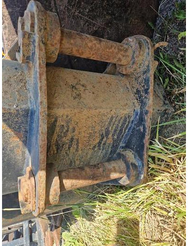 Terex TLB840PS - Cazo: foto 4 Terex TLB840PS - Cazo: foto 4