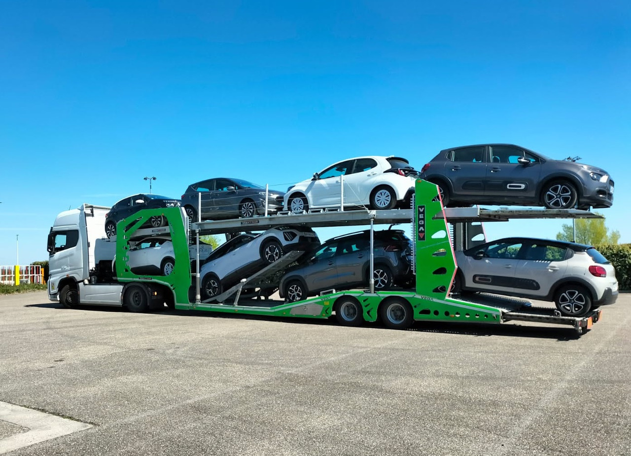 Car Carrier - Semirremolque portavehículos: foto 2 Car Carrier - Semirremolque portavehículos: foto 2