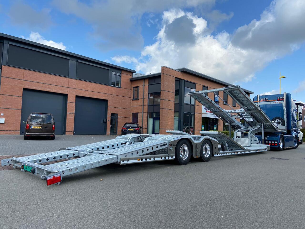 Vegafix (2 Axle Truck Carrier) - Semirremolque portavehículos: foto 2 Vegafix (2 Axle Truck Carrier) - Semirremolque portavehículos: foto 2