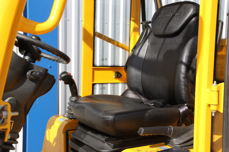 Leasing para Eurotrac T 13 Teleskop Radlader Hoflader  Eurotrac T 13 Teleskop Radlader Hoflader: foto 14