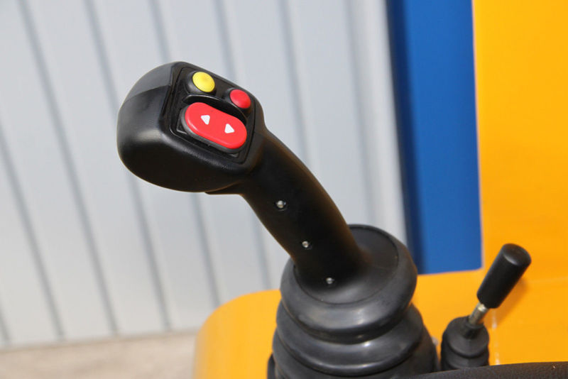 Leasing para Eurotrac T 13 Teleskop Radlader Hoflader  Eurotrac T 13 Teleskop Radlader Hoflader: foto 12