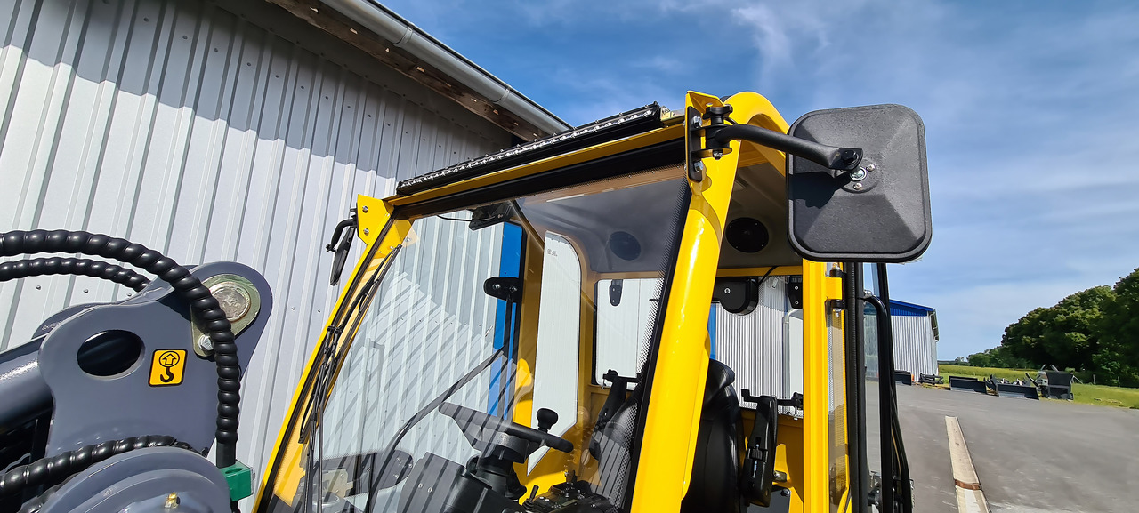 Cargadora articulada nuevo Eurotrac W12 Radlader Hoflader: foto 6