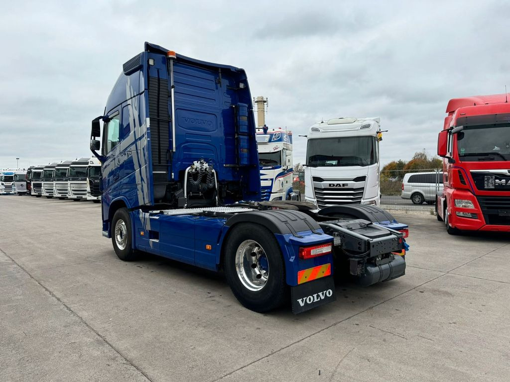 Volvo FH 540 XL *ADR*LEDER * TOP* STANDKLIMA * - Cabeza tractora: foto 5 Volvo FH 540 XL *ADR*LEDER * TOP* STANDKLIMA * - Cabeza tractora: foto 5