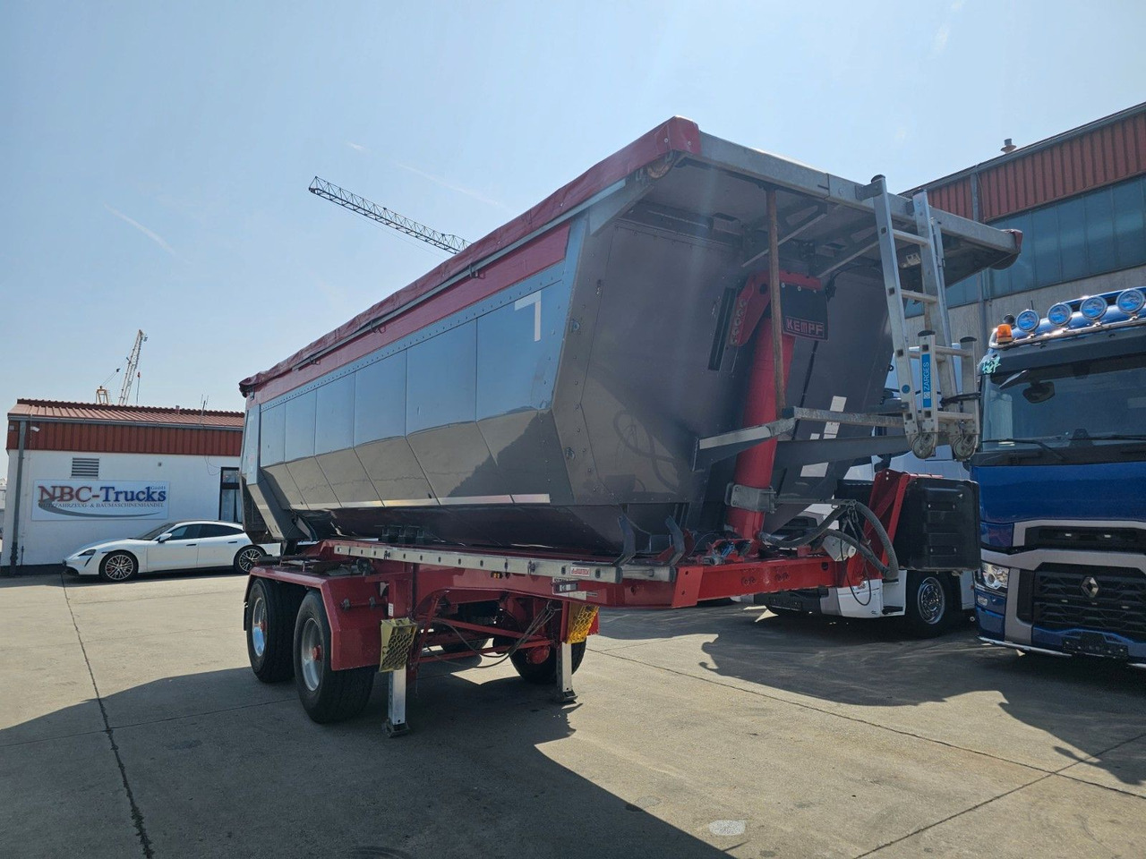 Kempf SKM 31/2 * KIPPMULDE * ELEK. VERDECK *LIFT * BPW - Semirremolque volquete: foto 3 Kempf SKM 31/2 * KIPPMULDE * ELEK. VERDECK *LIFT * BPW - Semirremolque volquete: foto 3
