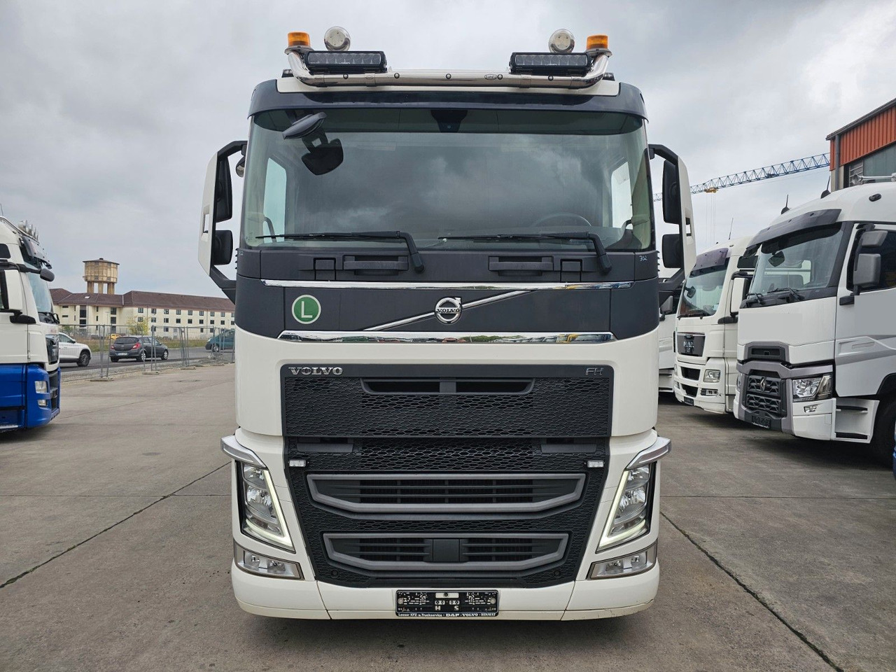 Volvo FH 460 I SAVE * LIFTACHSE * ALCOA * - Camión volquete: foto 2 Volvo FH 460 I SAVE * LIFTACHSE * ALCOA * - Camión volquete: foto 2