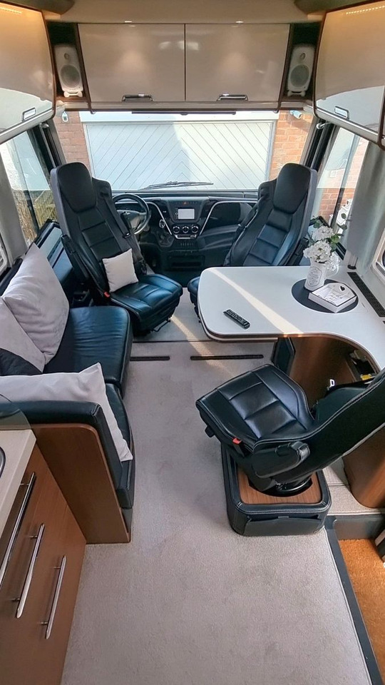 Niesmann + Bischoff Flair 880 BE - Autocaravana integral: foto 3 Niesmann + Bischoff Flair 880 BE - Autocaravana integral: foto 3