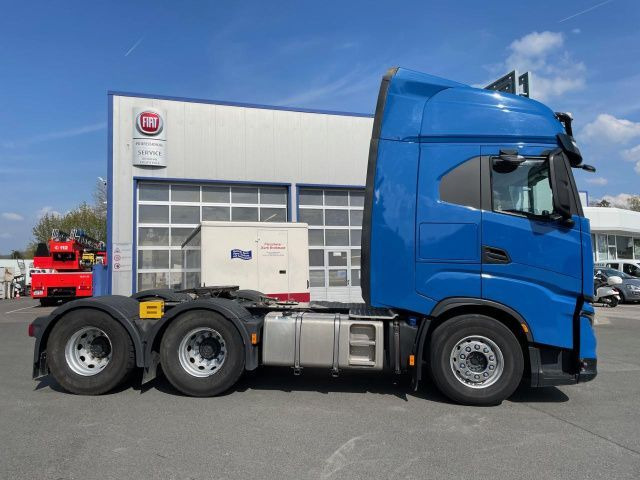 Iveco S-Way AS440X57TZ/P ON (6x4 70 t.) Euro6 Intarder - Cabeza tractora: foto 3 Iveco S-Way AS440X57TZ/P ON (6x4 70 t.) Euro6 Intarder - Cabeza tractora: foto 3