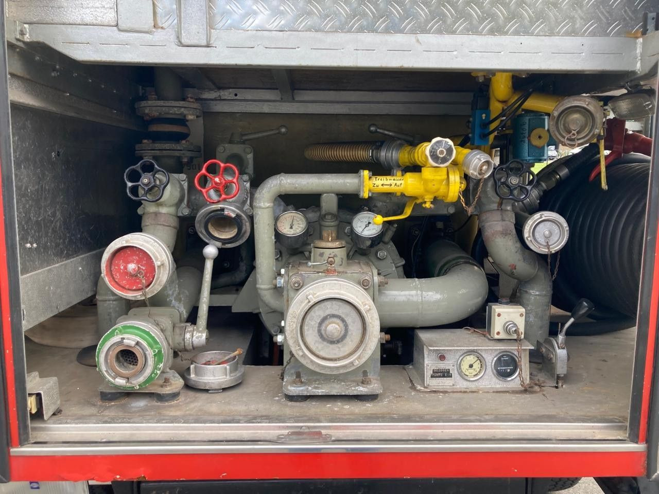 Camión Magirus-Deutz M 160 D 12 AK (4x4) Magirus-Deutz M 160 D 12 AK (4x4): foto 12