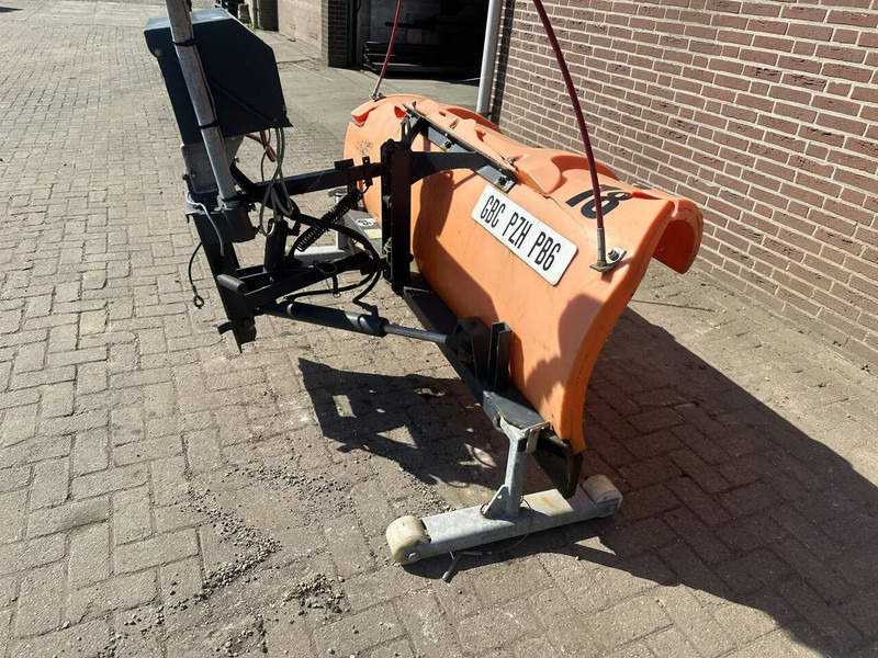 NIDO - Cuchilla quitanieves: foto 3 NIDO - Cuchilla quitanieves: foto 3