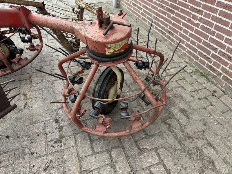 PZ Strela - Gebruikt - Henificadora: foto 3 PZ Strela - Gebruikt - Henificadora: foto 3